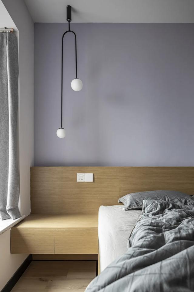 [裝修案例]117平米黑白灰的現(xiàn)代簡(jiǎn)約風(fēng)格 開放式廚房設(shè)計(jì) 純凈舒適的時(shí)尚空間