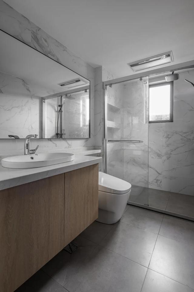 [裝修案例]117平米黑白灰的現(xiàn)代簡(jiǎn)約風(fēng)格 開放式廚房設(shè)計(jì) 純凈舒適的時(shí)尚空間